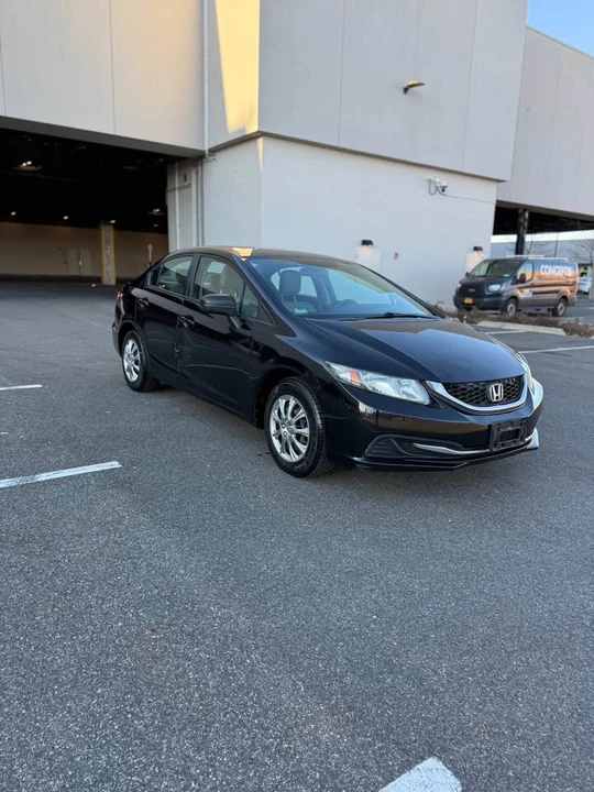 2014 Honda Civic 9th Gen - Image 2 of 20