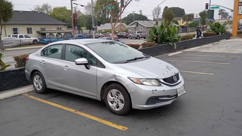 2014 Honda Civic 9th Gen - Image 2 of 8