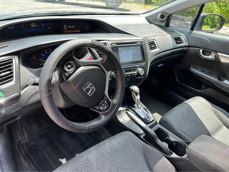 2014 Honda Civic 9th Gen - Image 10 of 19