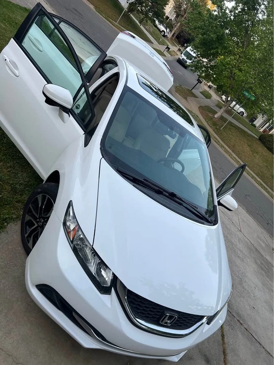 2014 Honda Civic 9th Gen - Image 3 of 16