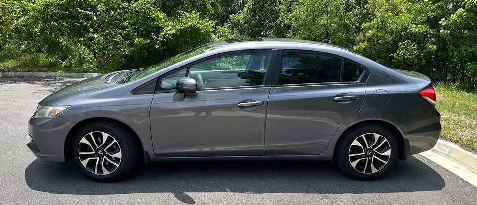 2014 Honda Civic 9th Gen - Image 4 of 19