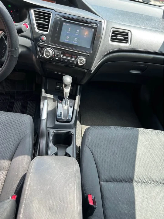 2014 Honda Civic 9th Gen - Image 11 of 19
