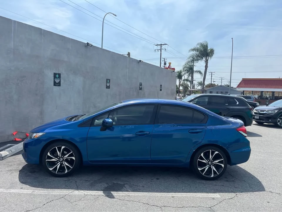 2014 Honda Civic 9th Gen - Image 7 of 10