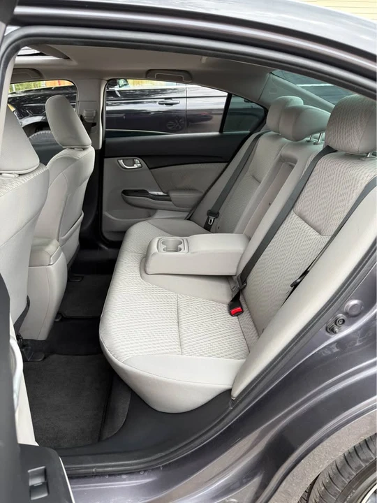 2014 Honda Civic 9th Gen - Image 14 of 18