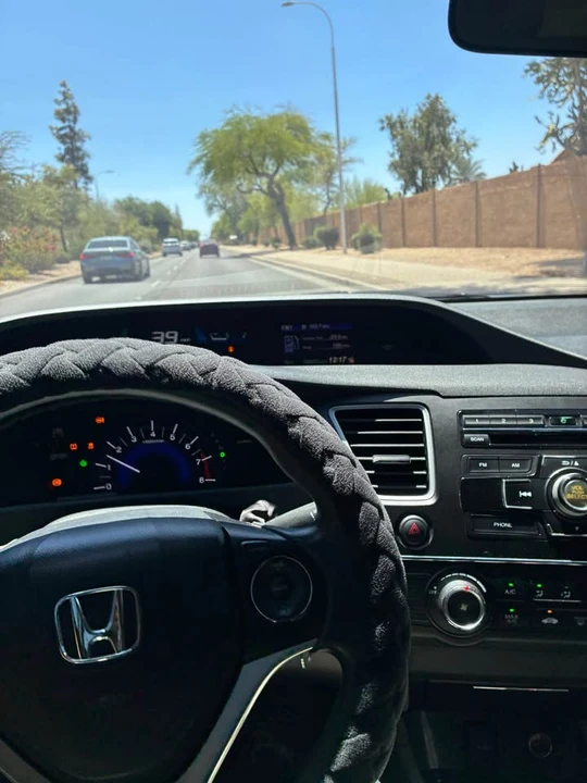 2014 Honda Civic 9th Gen - Image 3 of 6