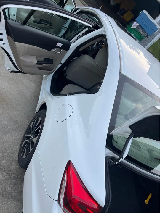 2014 Honda Civic 9th Gen - Image 6 of 16