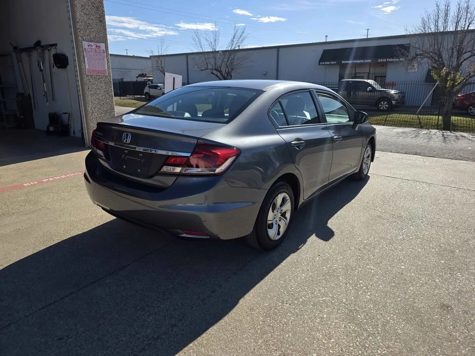 2014 Honda Civic 9th Gen - Image 6 of 18