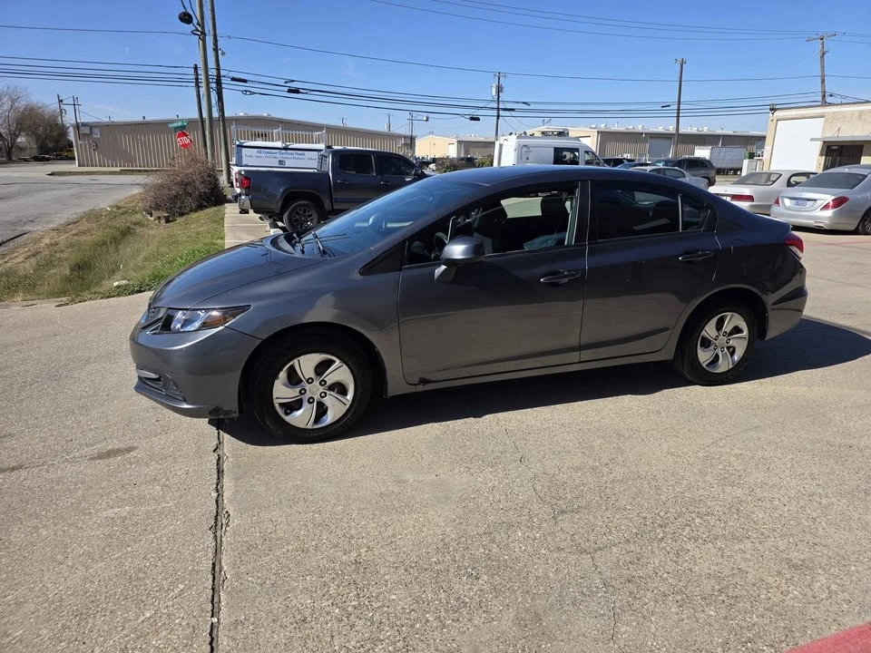 2014 Honda Civic 9th Gen - Image 10 of 18