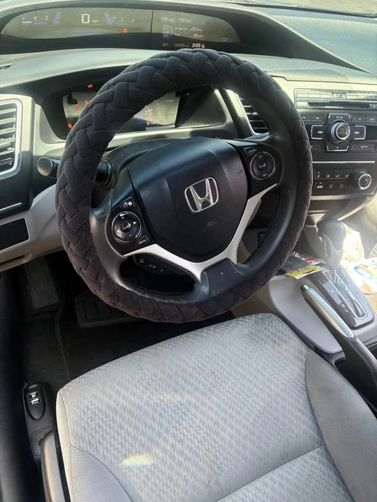 2014 Honda Civic 9th Gen - Image 4 of 6