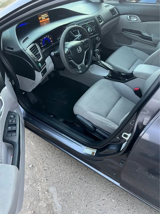 2014 Honda Civic 9th Gen - Image 4 of 10
