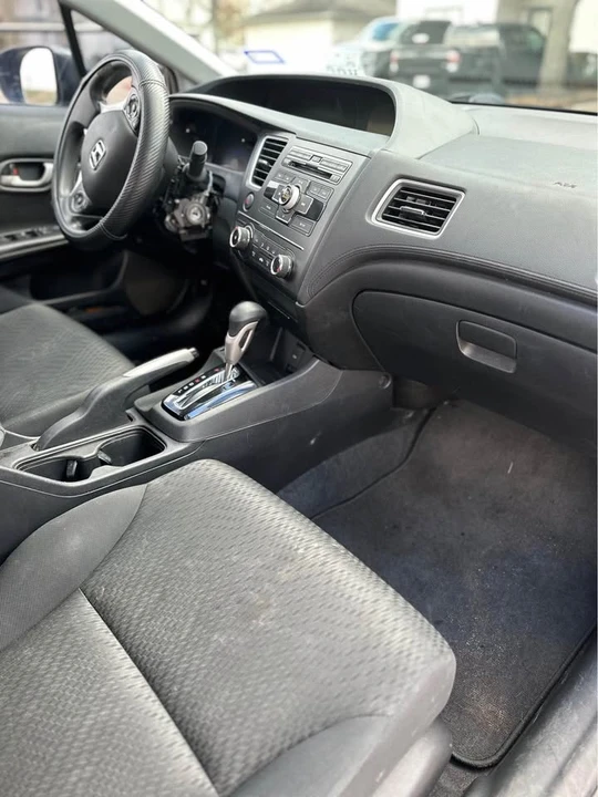 2014 Honda Civic 9th Gen - Image 11 of 12