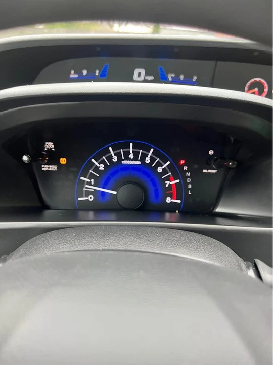 2014 Honda Civic 9th Gen - Image 9 of 19