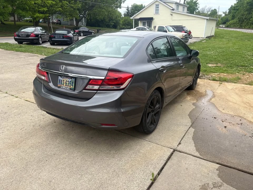 2014 Honda Civic 9th Gen - Image 5 of 13