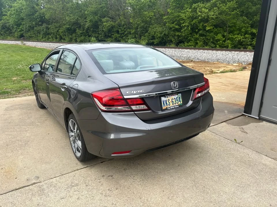 2014 Honda Civic 9th Gen - Image 6 of 13