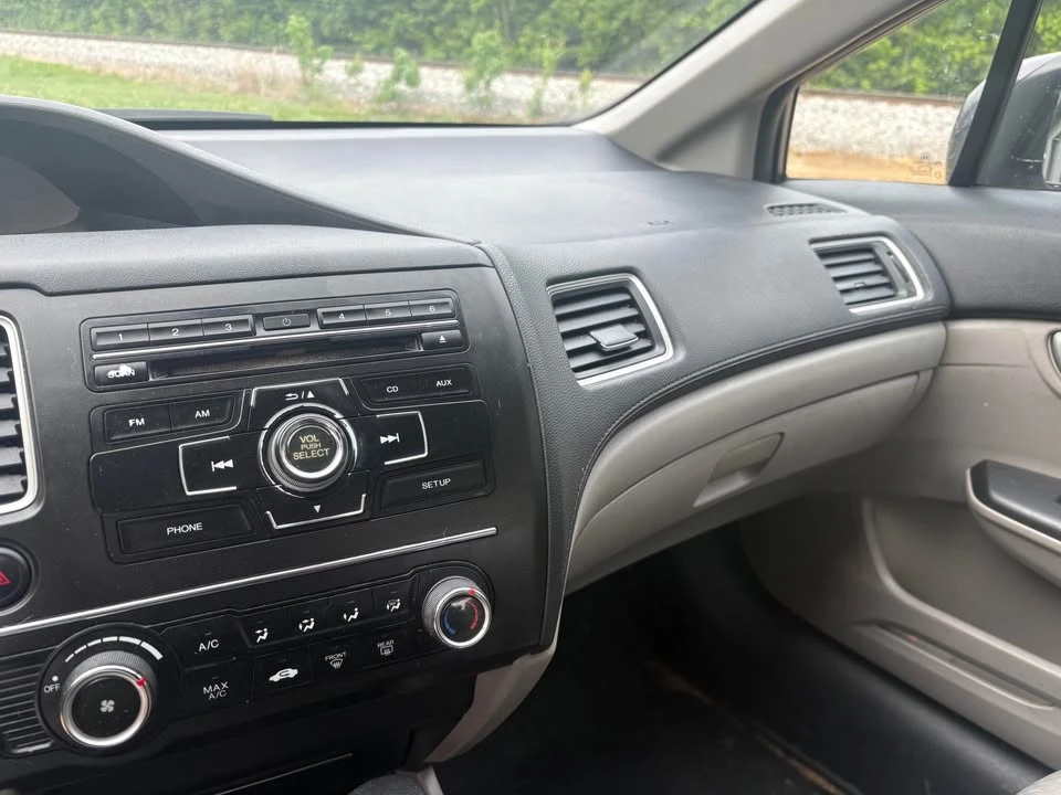 2014 Honda Civic 9th Gen - Image 12 of 13