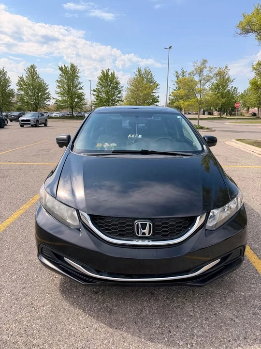 2014 Honda Civic 9th Gen - Image 2 of 9