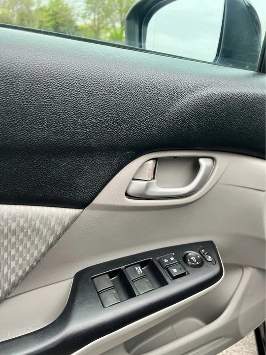 2014 Honda Civic 9th Gen - Image 8 of 19