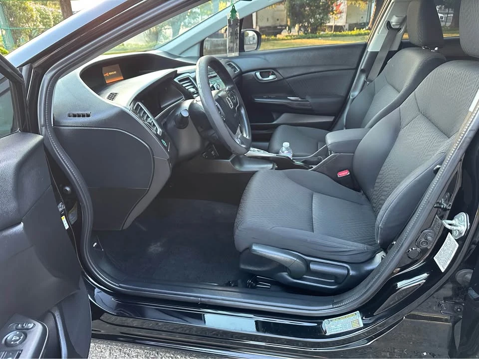 2014 Honda Civic 9th Gen - Image 11 of 15