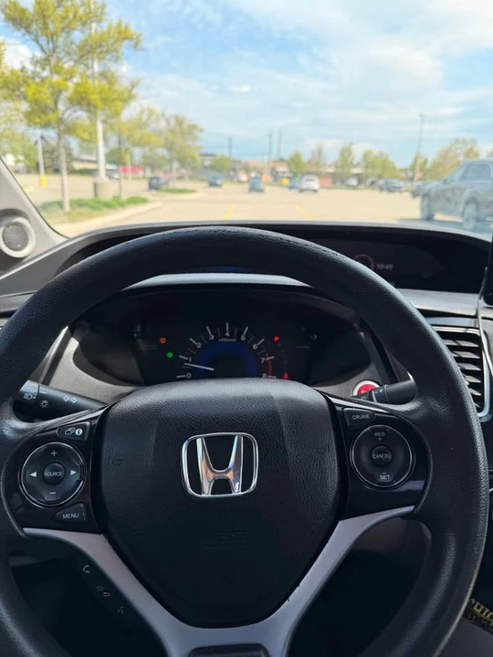 2014 Honda Civic 9th Gen - Image 5 of 9