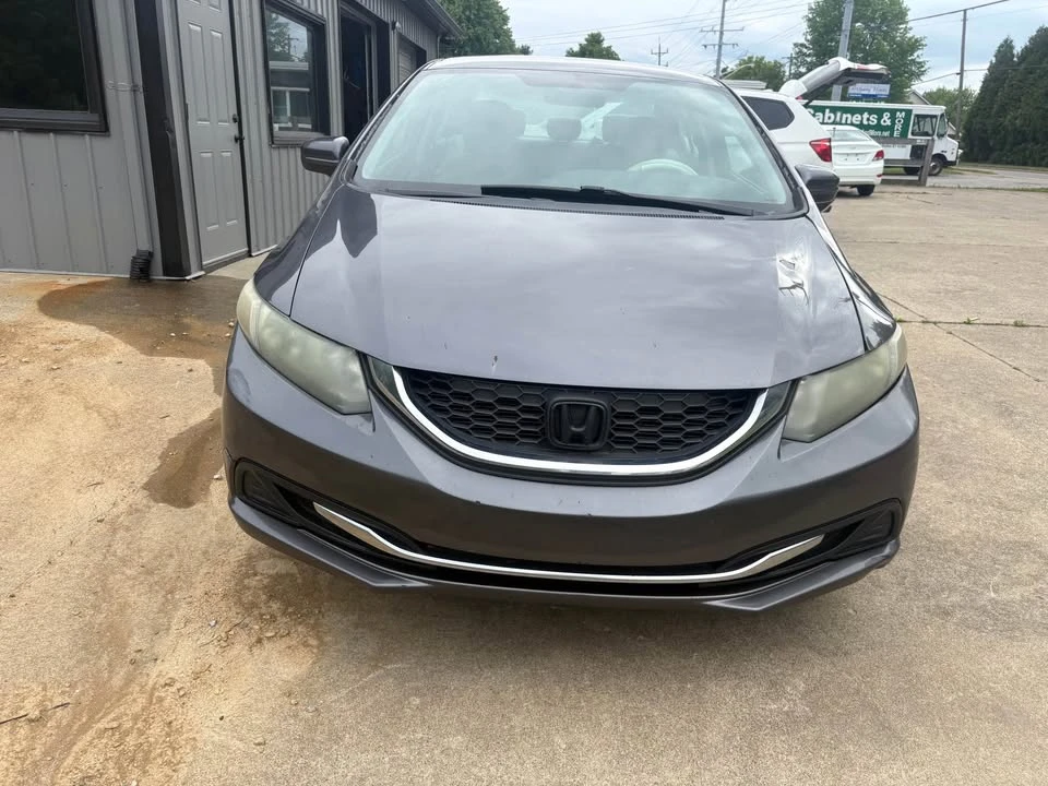 2014 Honda Civic 9th Gen - Image 3 of 13