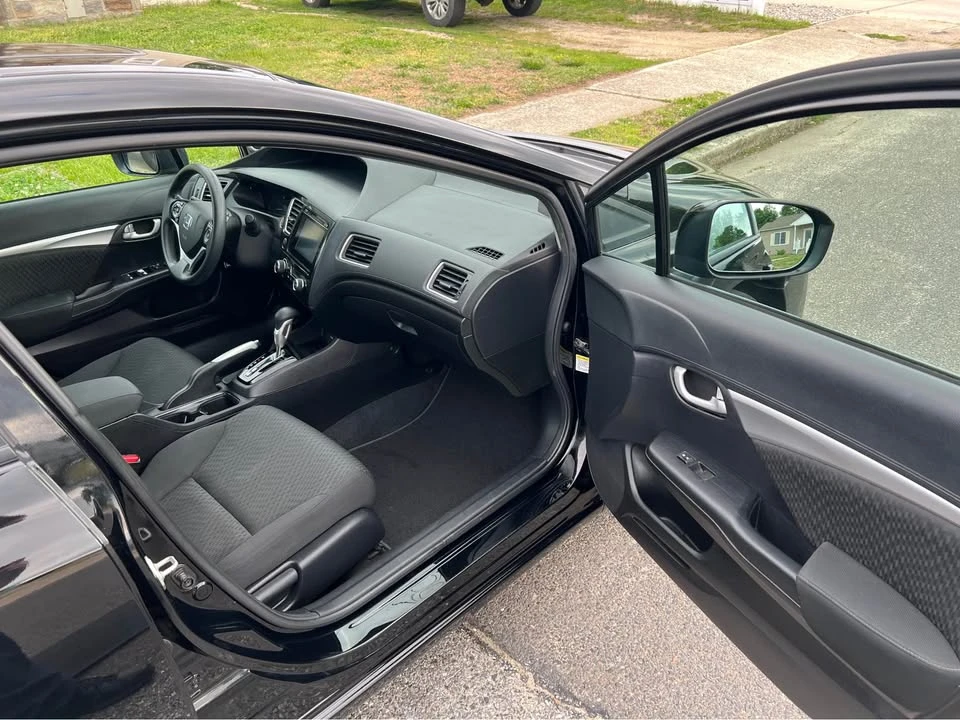 2014 Honda Civic 9th Gen - Image 10 of 14