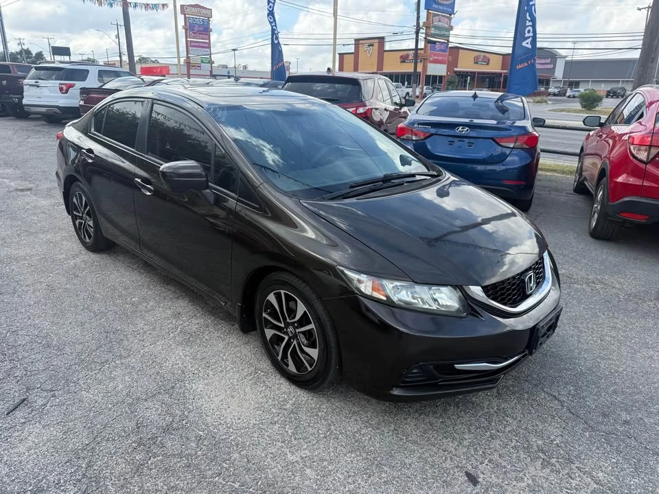 2014 Honda Civic 9th Gen - Image 4 of 8