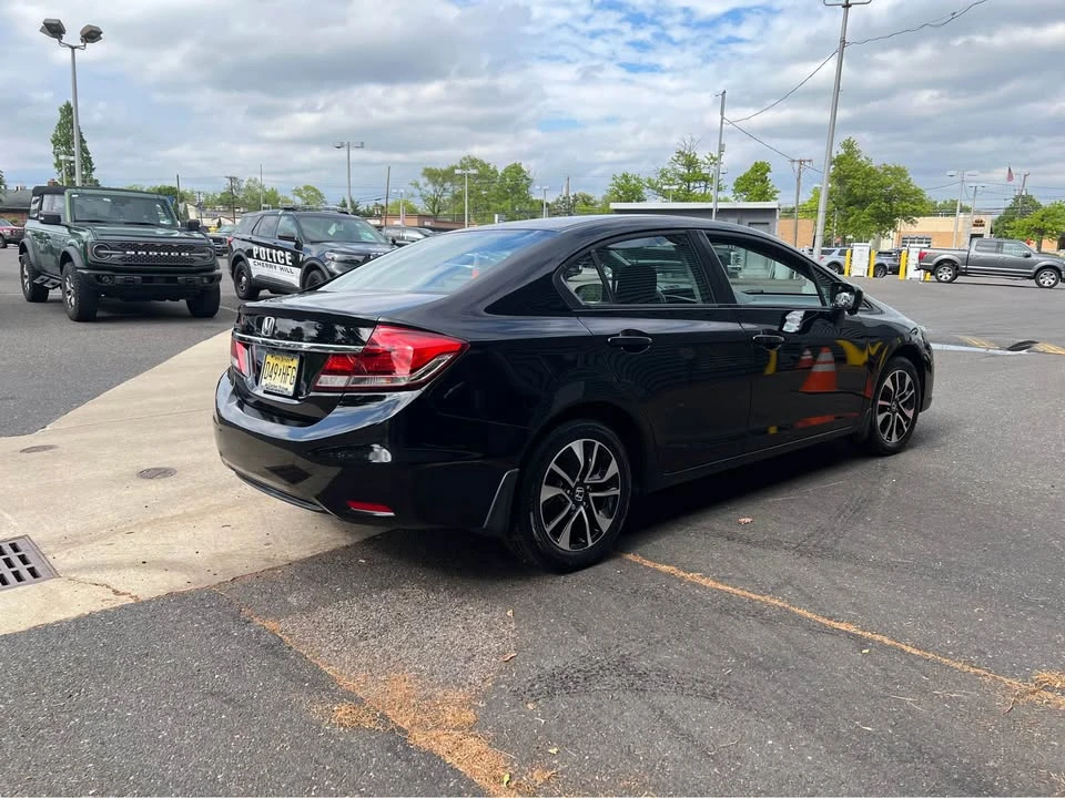 2014 Honda Civic 9th Gen - Image 3 of 14