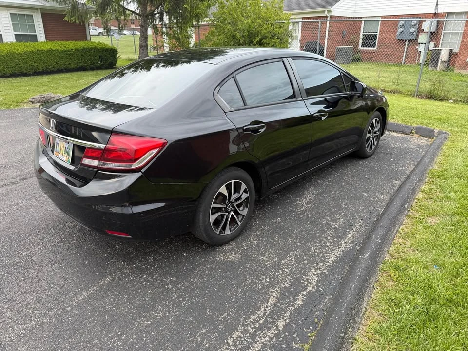 2014 Honda Civic 9th Gen - Image 4 of 7