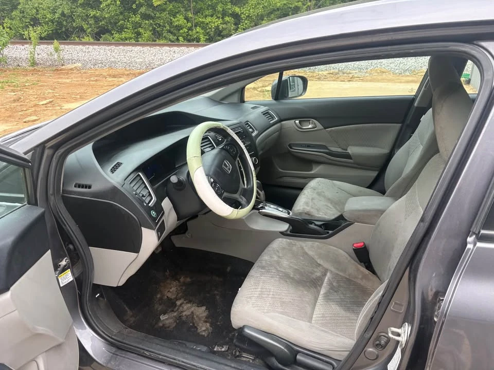 2014 Honda Civic 9th Gen - Image 7 of 13
