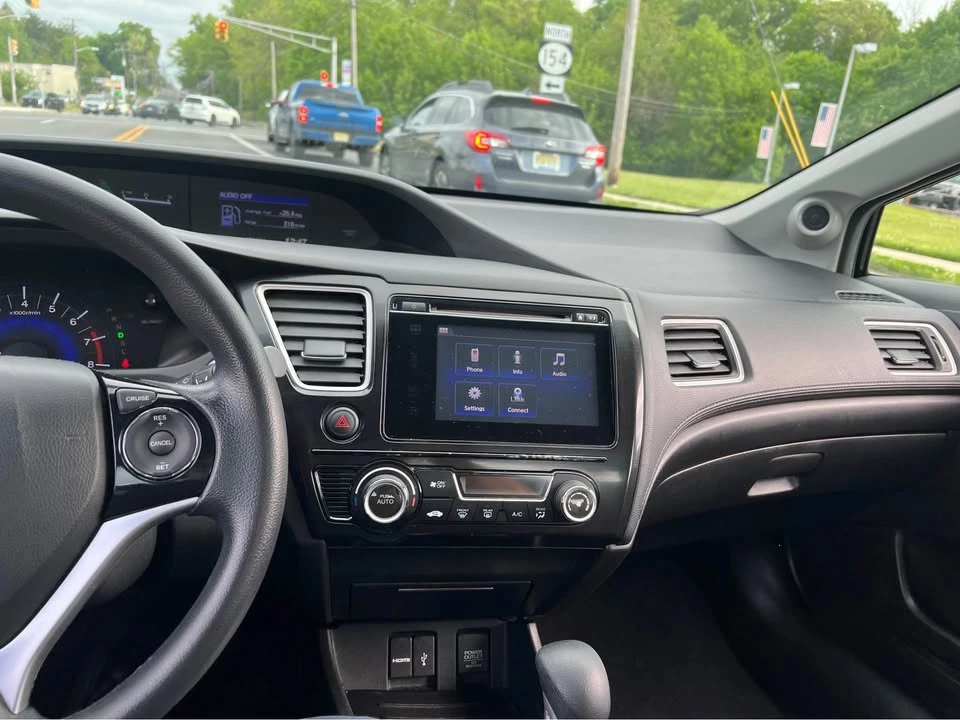 2014 Honda Civic 9th Gen - Image 5 of 14