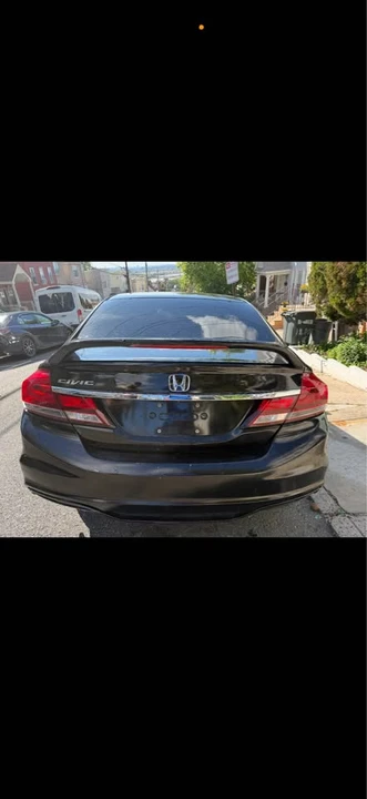 2014 Honda Civic 9th Gen - Image 4 of 16