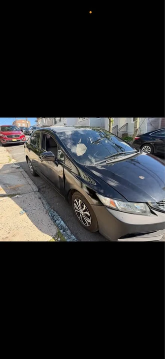 2014 Honda Civic 9th Gen - Image 7 of 16