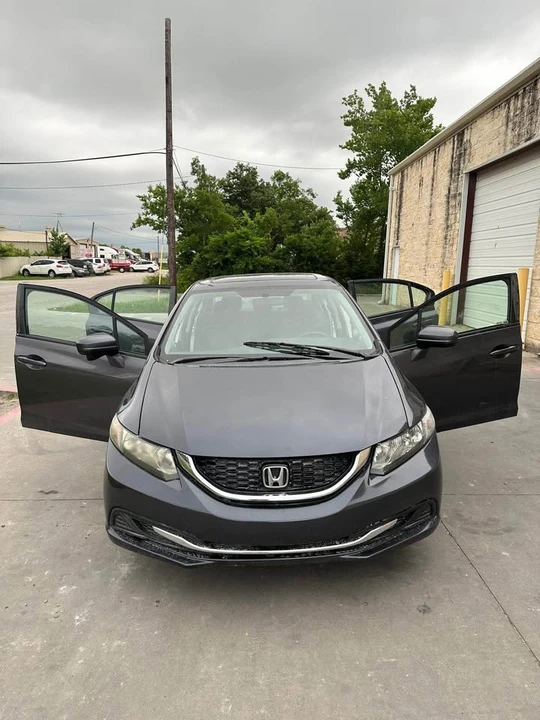 2014 Honda Civic 9th Gen - Image 5 of 20