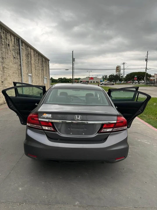 2014 Honda Civic 9th Gen - Image 6 of 20