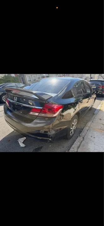 2014 Honda Civic 9th Gen - Image 5 of 13