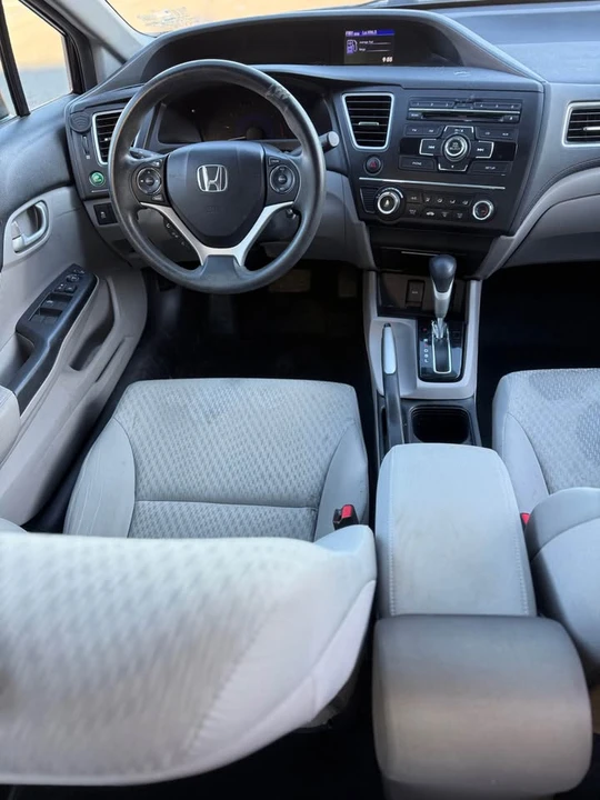 2014 Honda Civic 9th Gen - Image 17 of 20