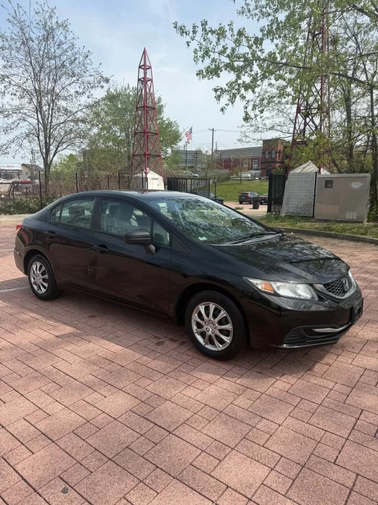 2014 Honda Civic 9th Gen - Image 8 of 20