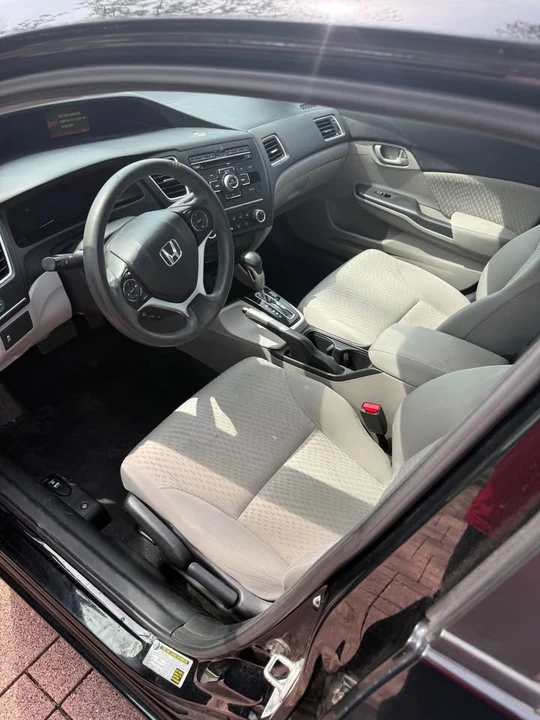 2014 Honda Civic 9th Gen - Image 5 of 20