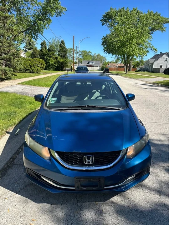 2014 Honda Civic 9th Gen - Image 4 of 13