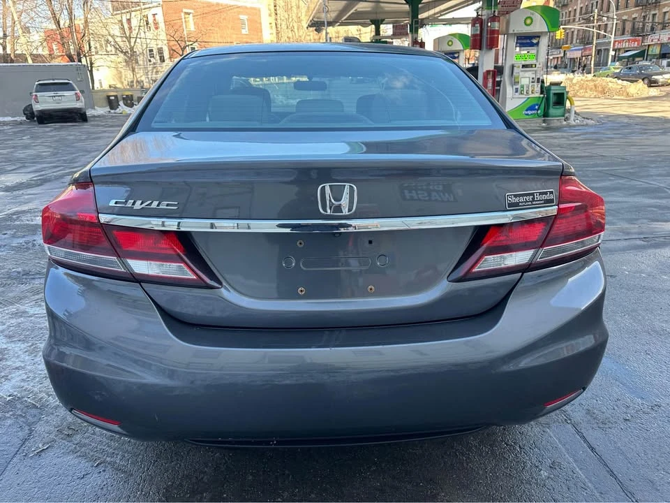 2014 Honda Civic 9th Gen - Image 7 of 17
