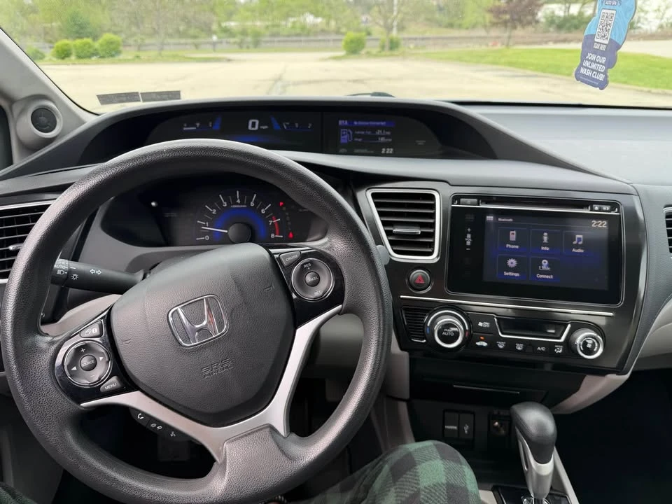 2014 Honda Civic 9th Gen - Image 18 of 20