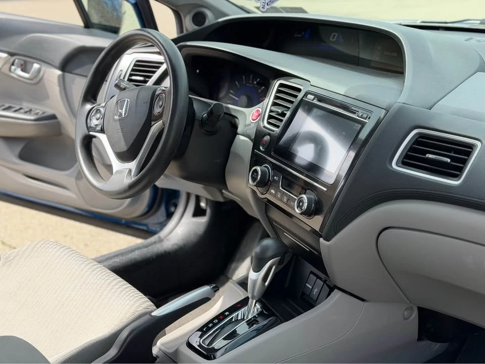 2014 Honda Civic 9th Gen - Image 16 of 20