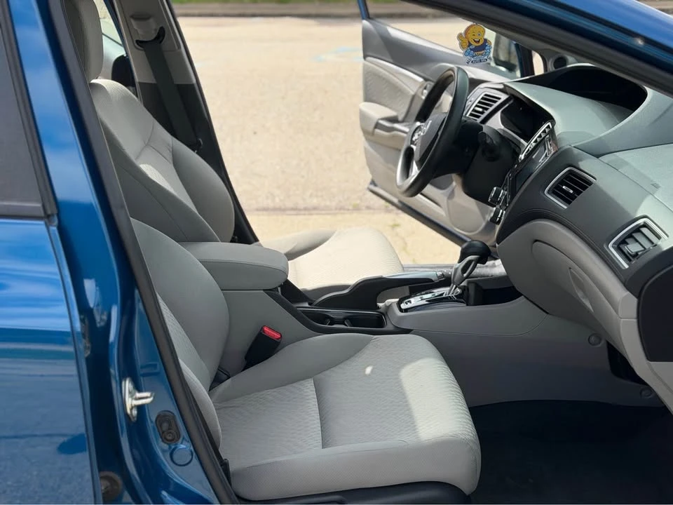 2014 Honda Civic 9th Gen - Image 15 of 20