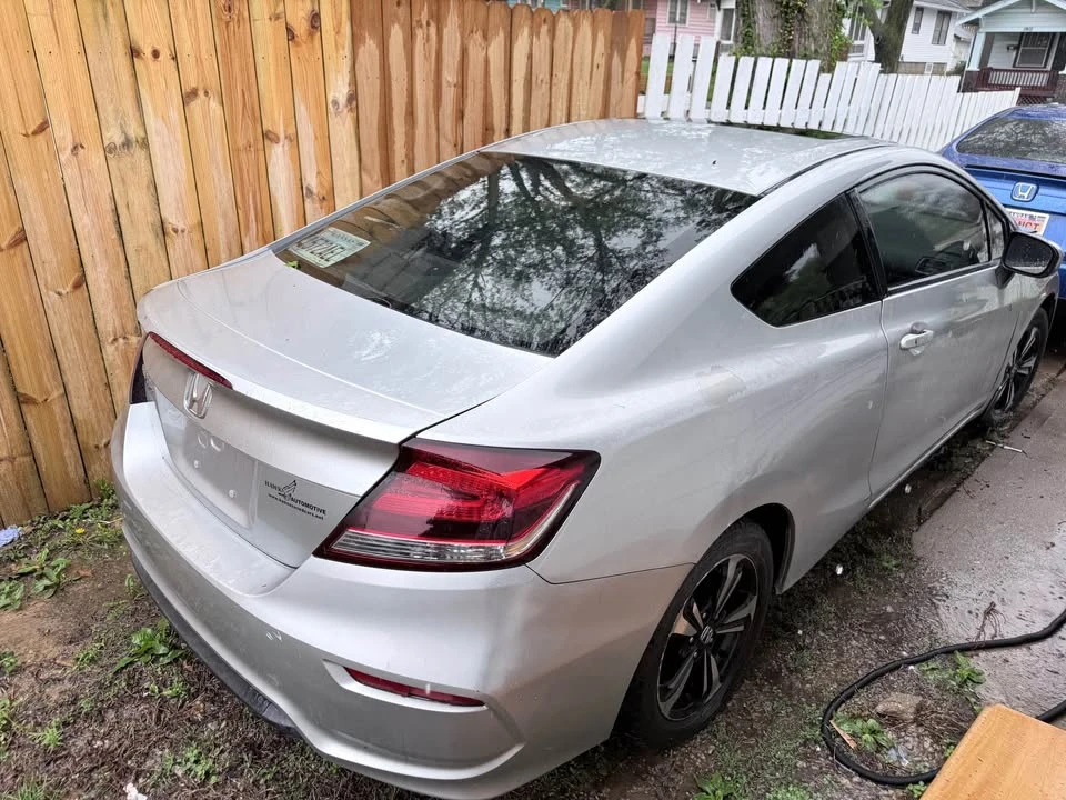 2014 Honda Civic 9th Gen - Image 3 of 6