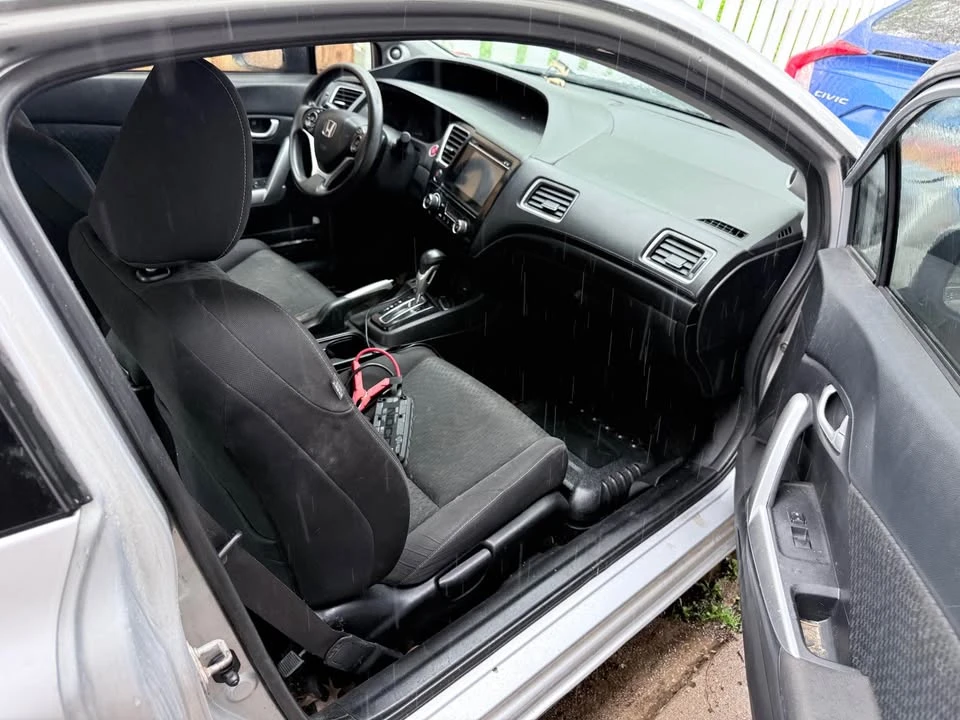 2014 Honda Civic 9th Gen - Image 5 of 6