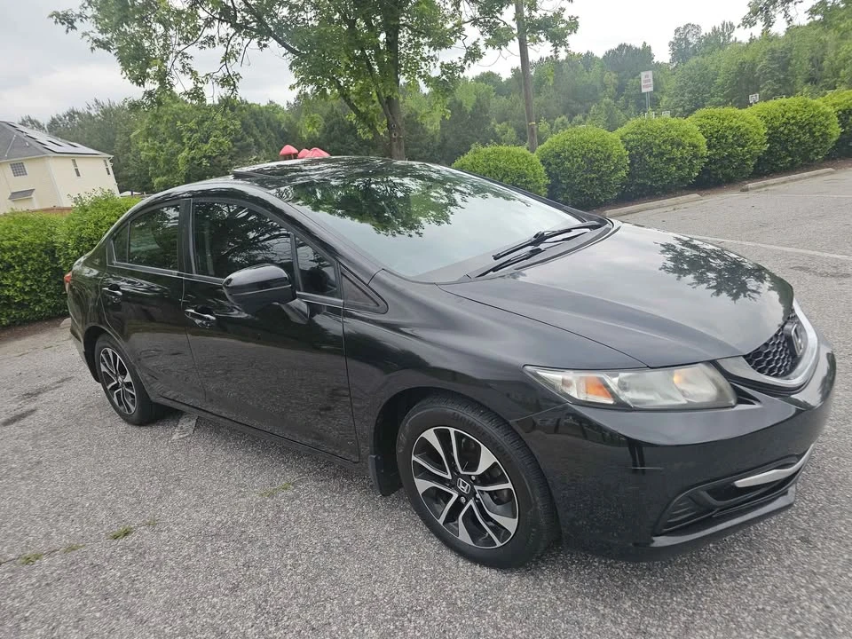 2014 Honda Civic 9th Gen - Image 3 of 11