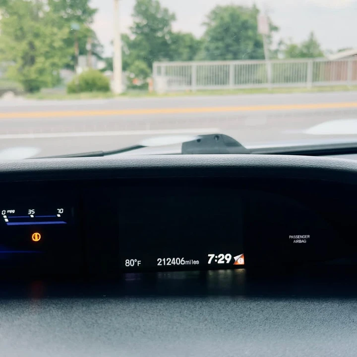 2014 Honda Civic 9th Gen - Image 11 of 19