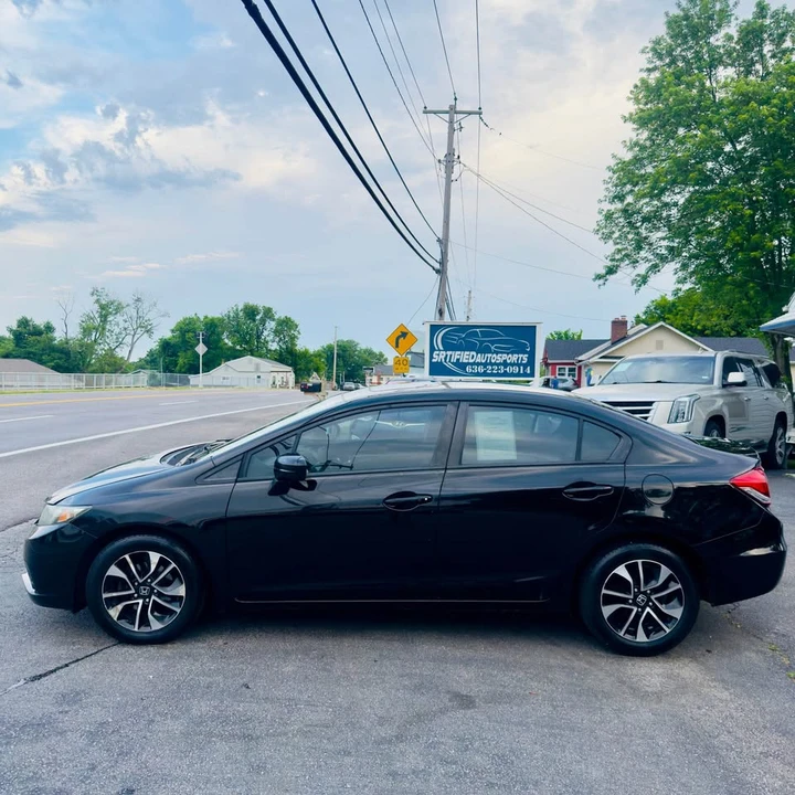 2014 Honda Civic 9th Gen - Image 2 of 19