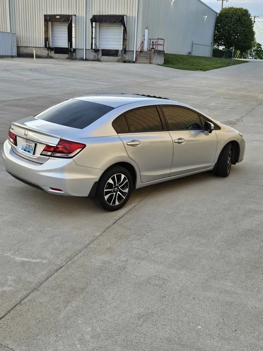 2014 Honda Civic 9th Gen - Image 6 of 20