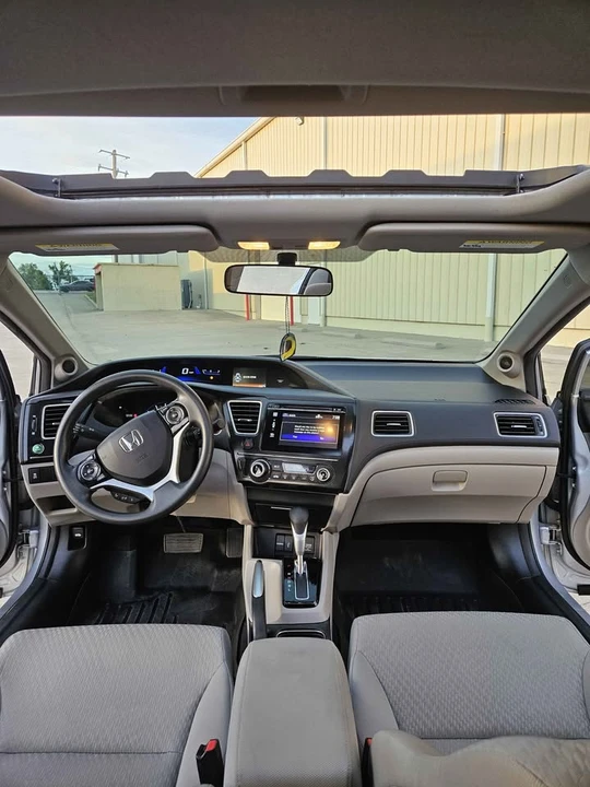 2014 Honda Civic 9th Gen - Image 16 of 20